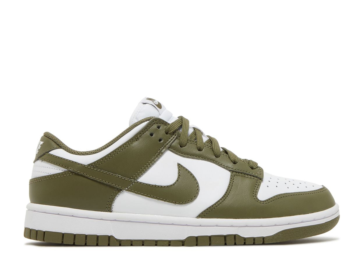 Dunk Low "Medium Olive" (Wmns) | MrSneaker