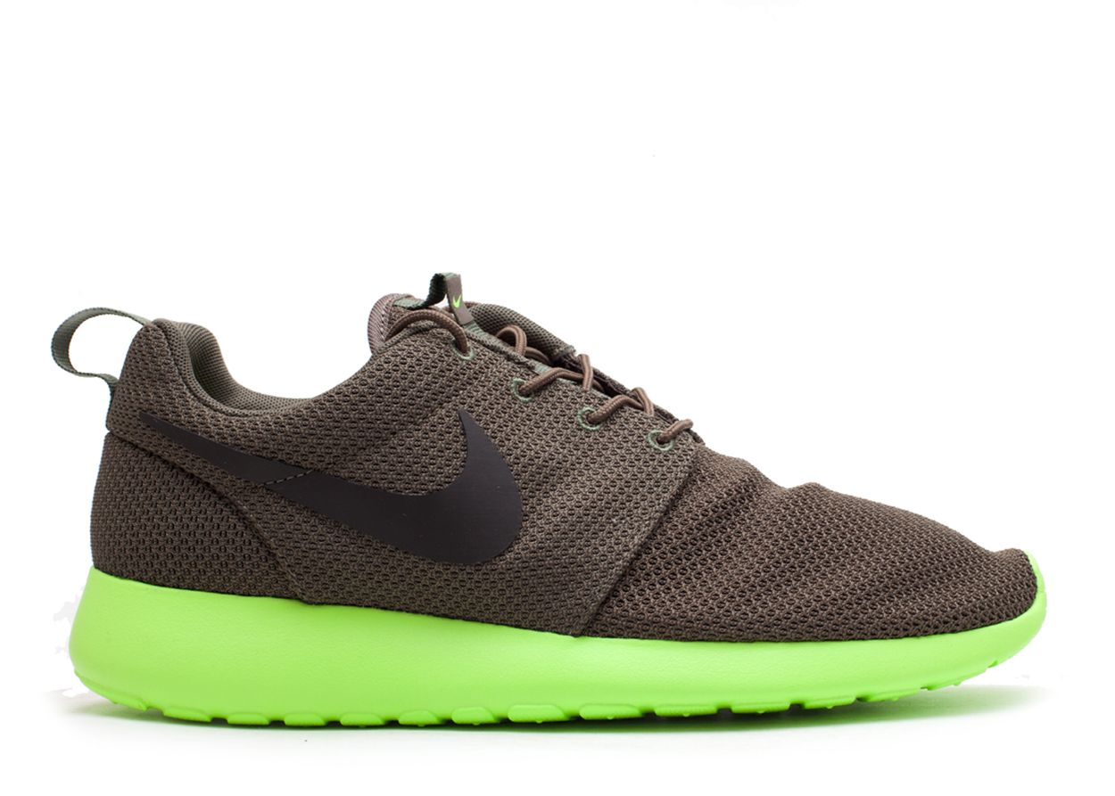 Roshe Run "Tarp Green" (2013) | MrSneaker