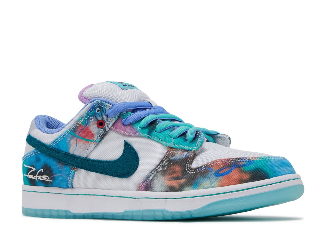 Futura Laboratories X Dunk Low SB "Bleached Aqua" | MrSneaker