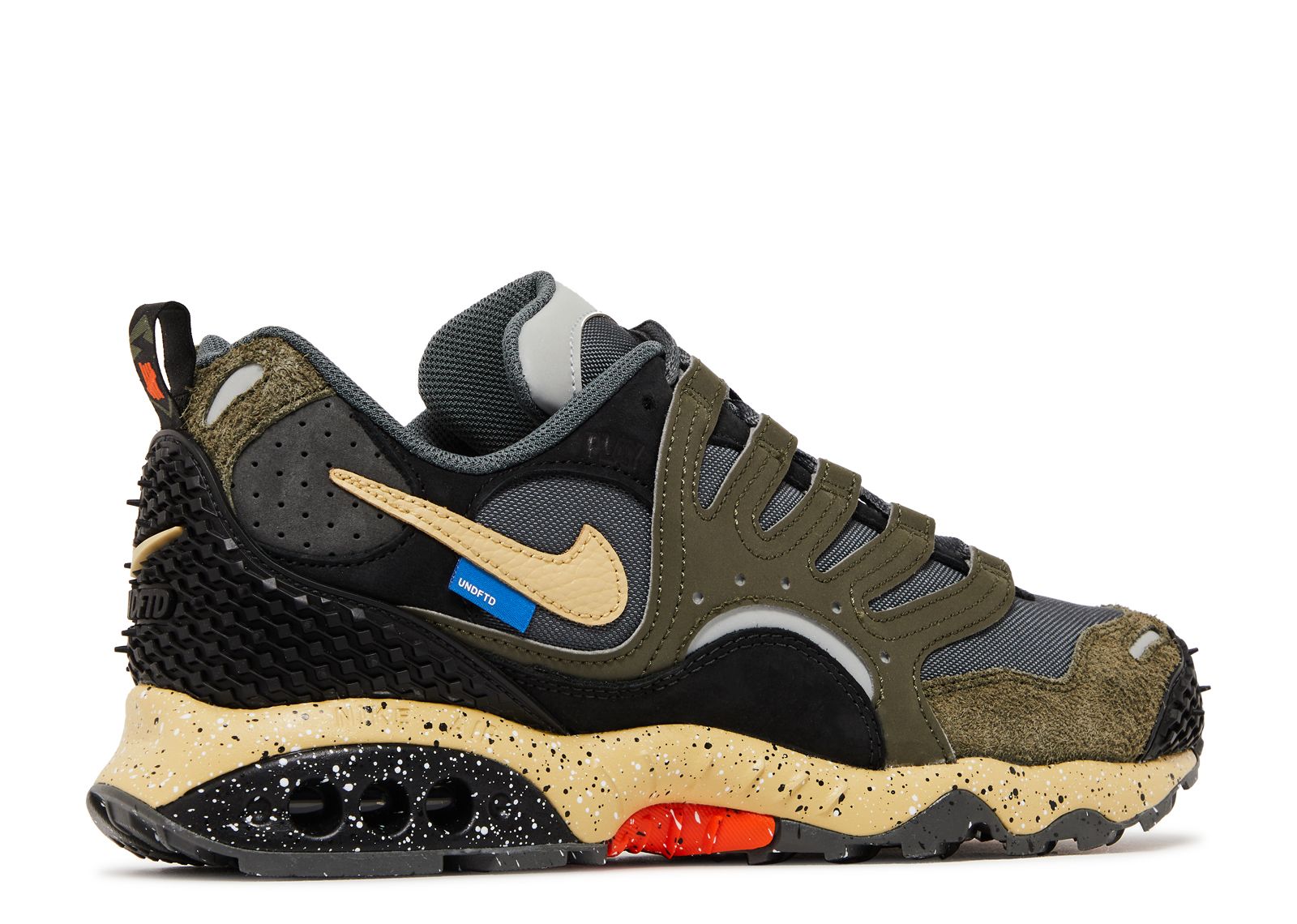 Undefeated x Air Terra Humara "Cargo Khaki" (2024) | MrSneaker