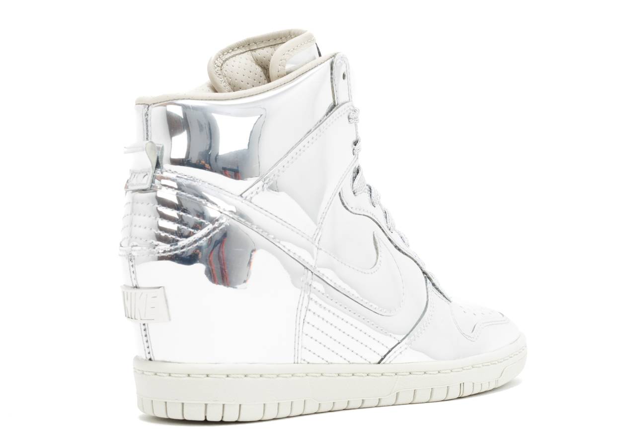 Dunk Sky Hi Sp "Liquid Silver" (Wmns) | MrSneaker
