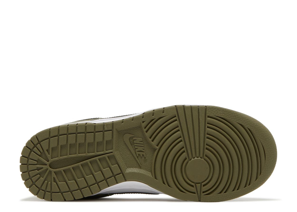 Dunk Low "Medium Olive" (Wmns) | MrSneaker