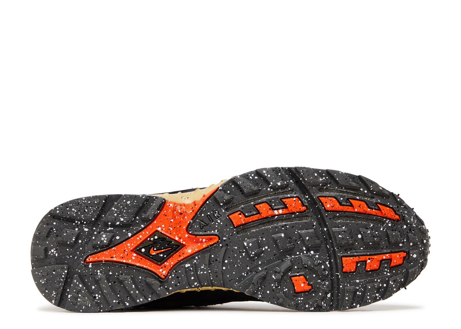 Undefeated x Air Terra Humara "Cargo Khaki" (2024) | MrSneaker