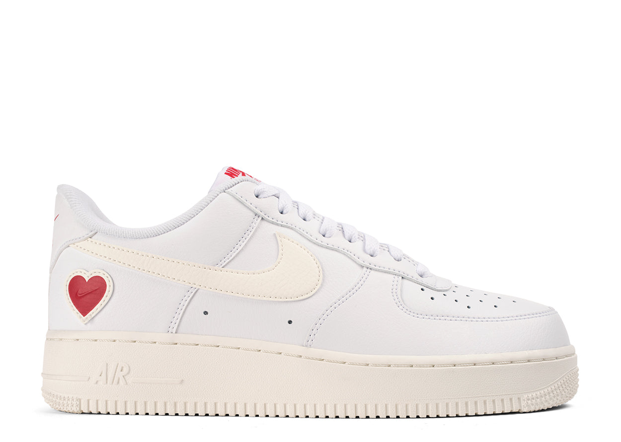Air Force 1 Low "Valentines Day" (2021) | MrSneaker