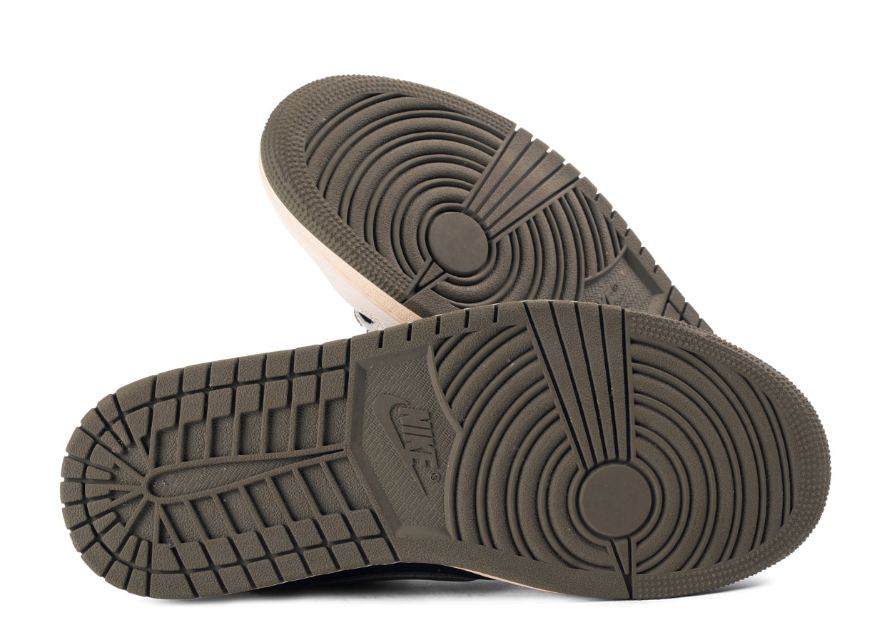 Pre-owned Travis Scott X Air Jordan 1 Low OG SP "Olive" (Wmns) (2023) UK7 | MrSneaker