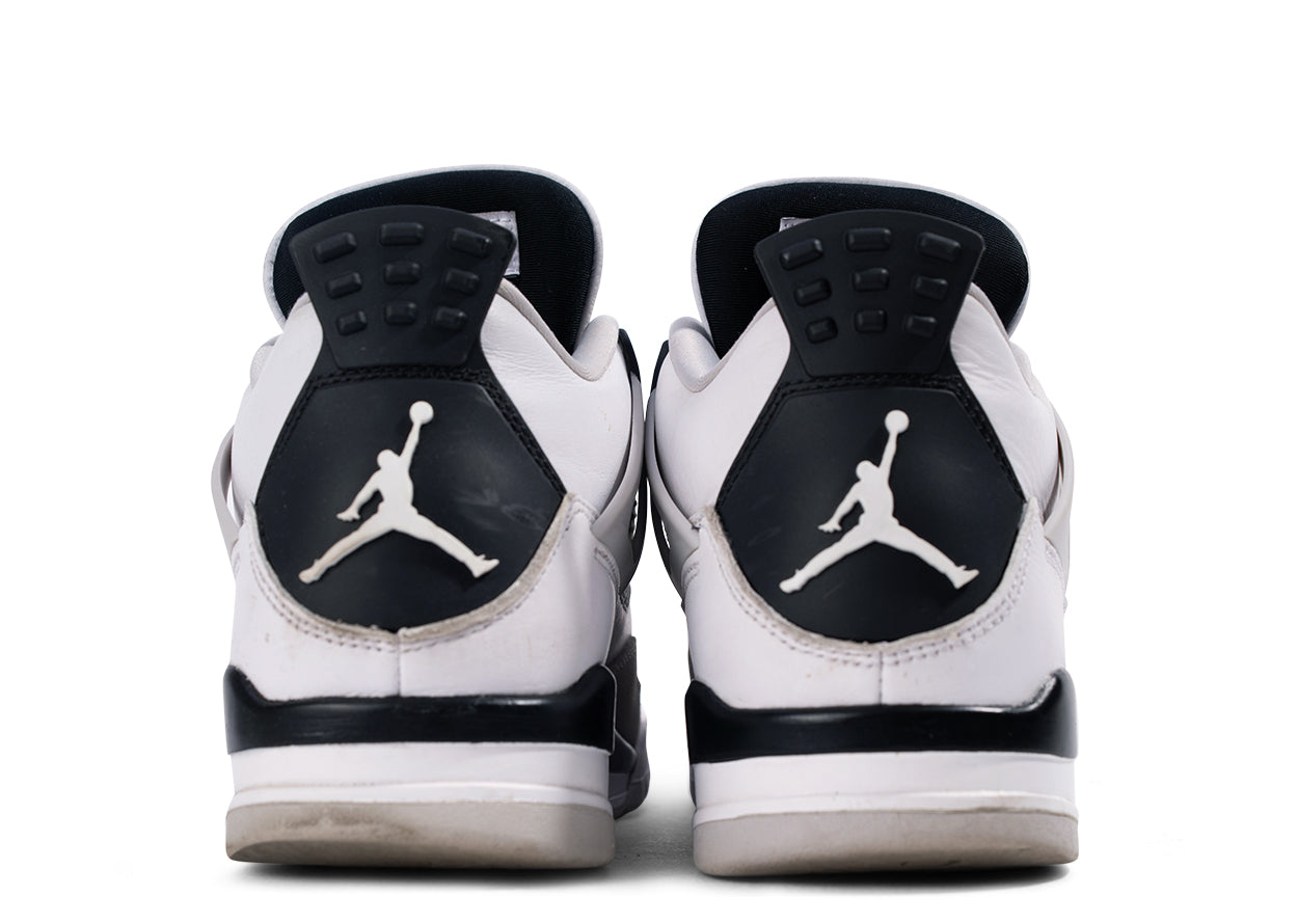 Pre-owned Air Jordan 4 Retro "Military Black" (2022) UK7 | MrSneaker