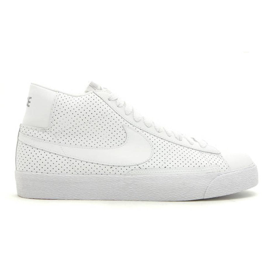 Blazer High "Skulls" | MrSneaker