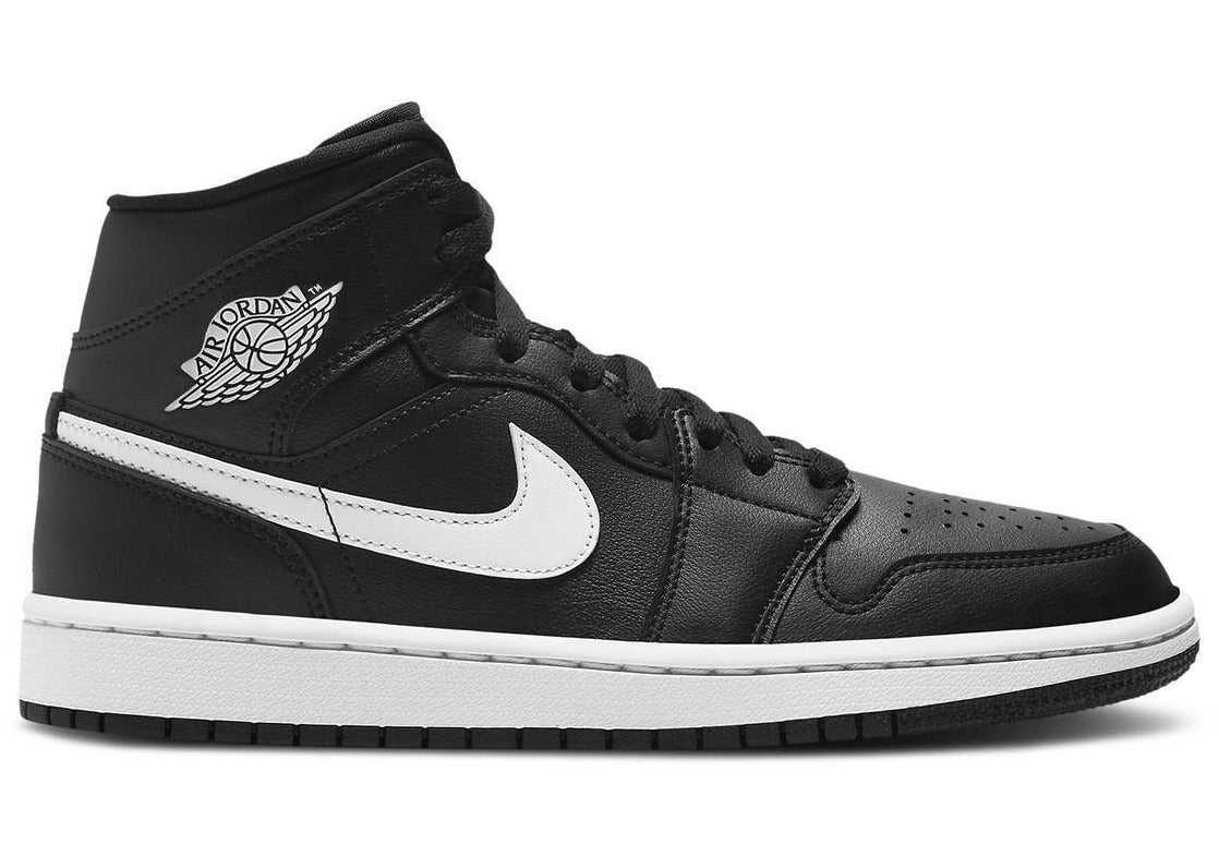 Wmns Air Jordan 1 Mid "Black White" (2021) | MrSneaker
