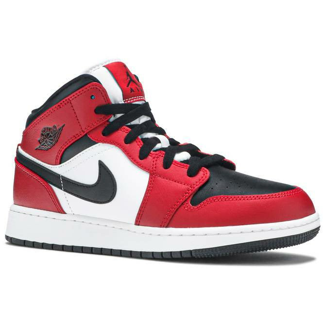 Air Jordan 1 Mid "Chicago Black Toe" (GS/Juniors) (2020) | MrSneaker