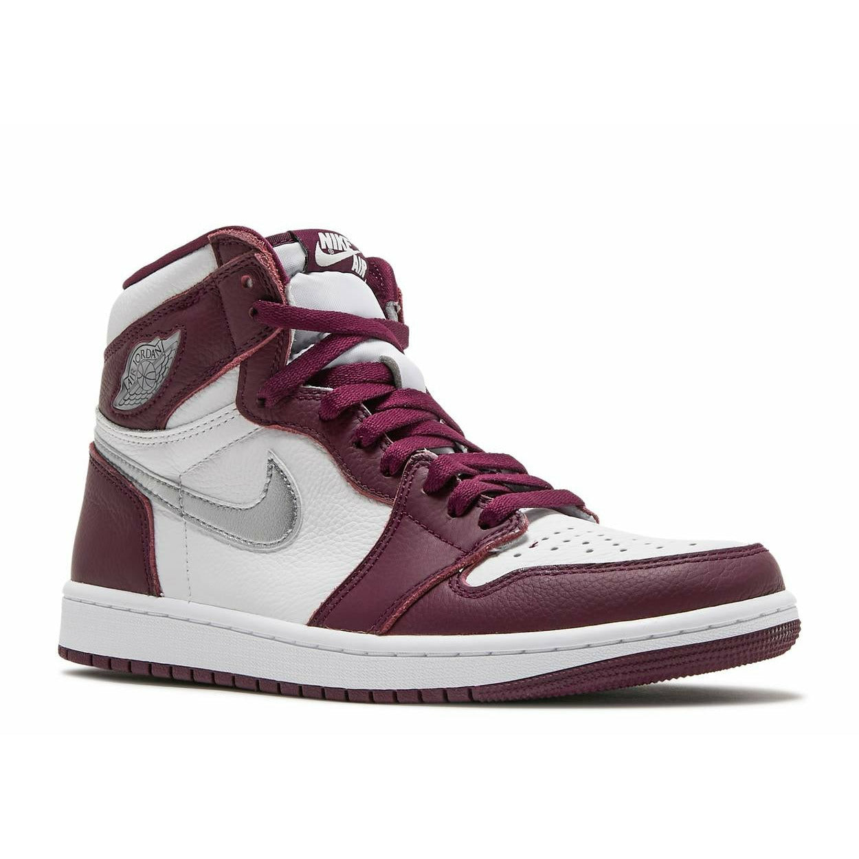 Air Jordan 1 Retro High OG "Bordeaux" (2021) | MrSneaker