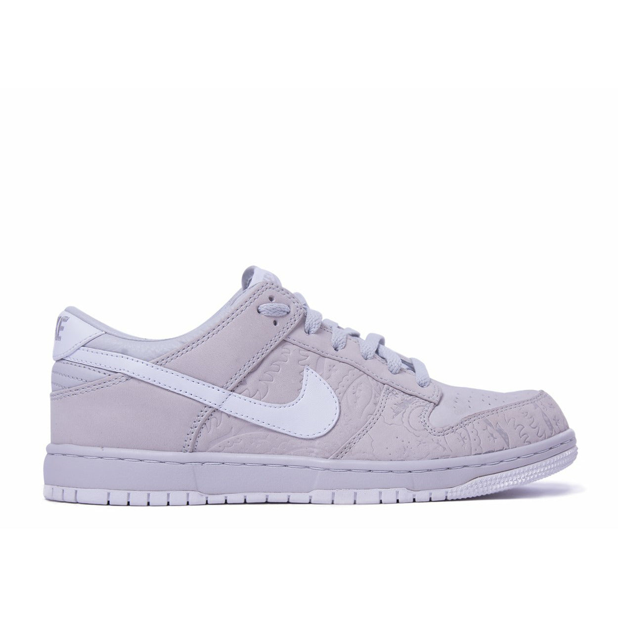 Dunk Low Supreme "Neutral Grey" (2009) | MrSneaker