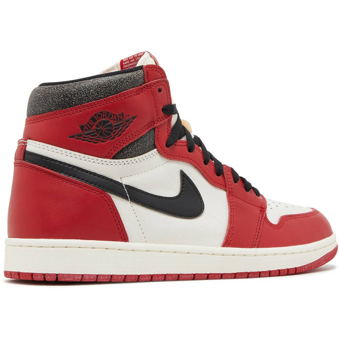 Air Jordan 1 Retro High OG "Chicago Lost & Found" (2022) | MrSneaker