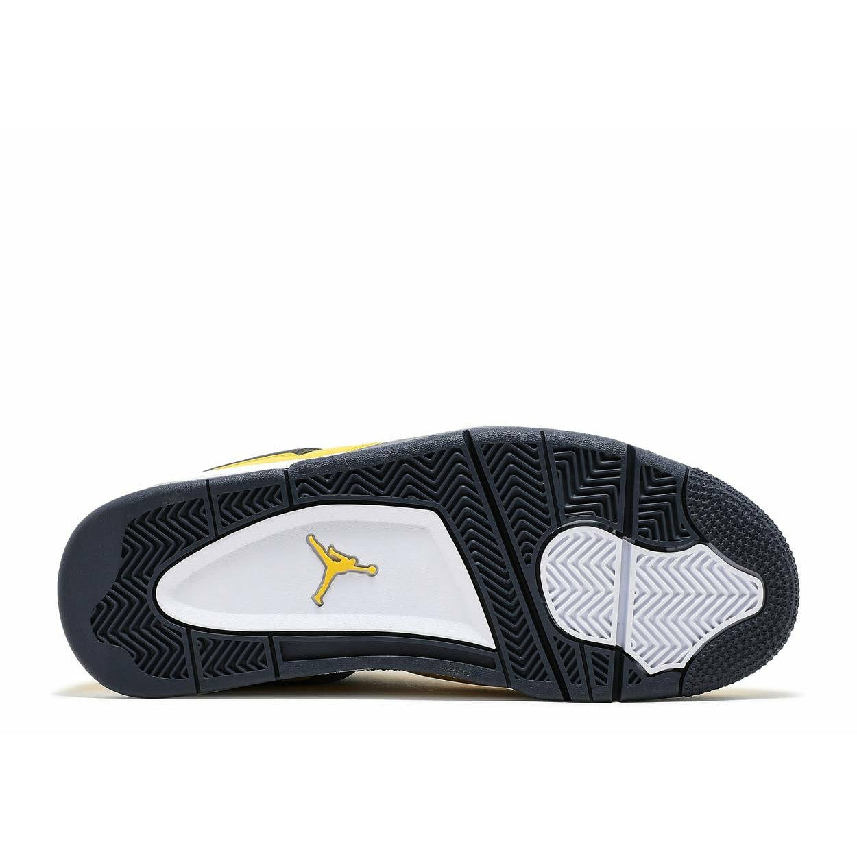 Air Jordan 4 Retro “Lightning” (2021) | MrSneaker