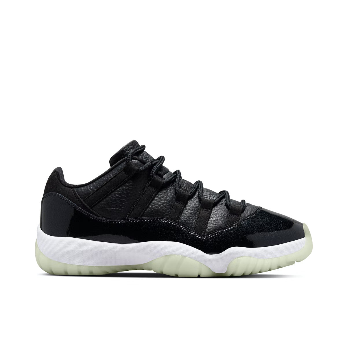Jordan 11 Retro Low "72-10" (GS / Juniors) (2022) | MrSneaker