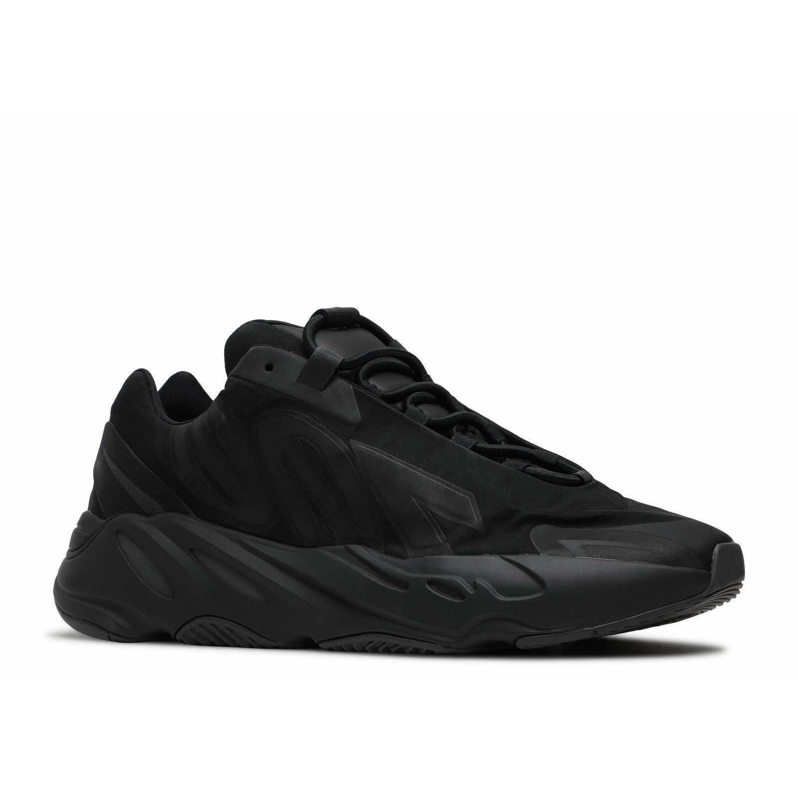 Yeezy Boost 700 MNVN "Triple Black" (2020) | MrSneaker