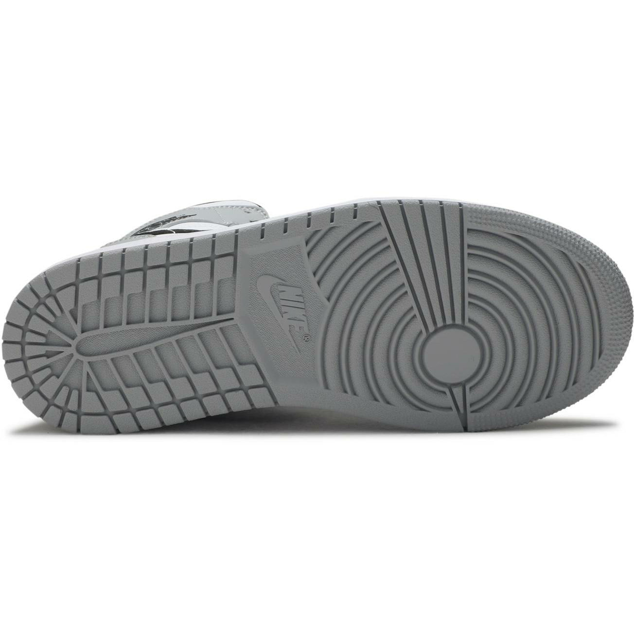 Air Jordan 1 Mid "Light Smoke Grey" | MrSneaker