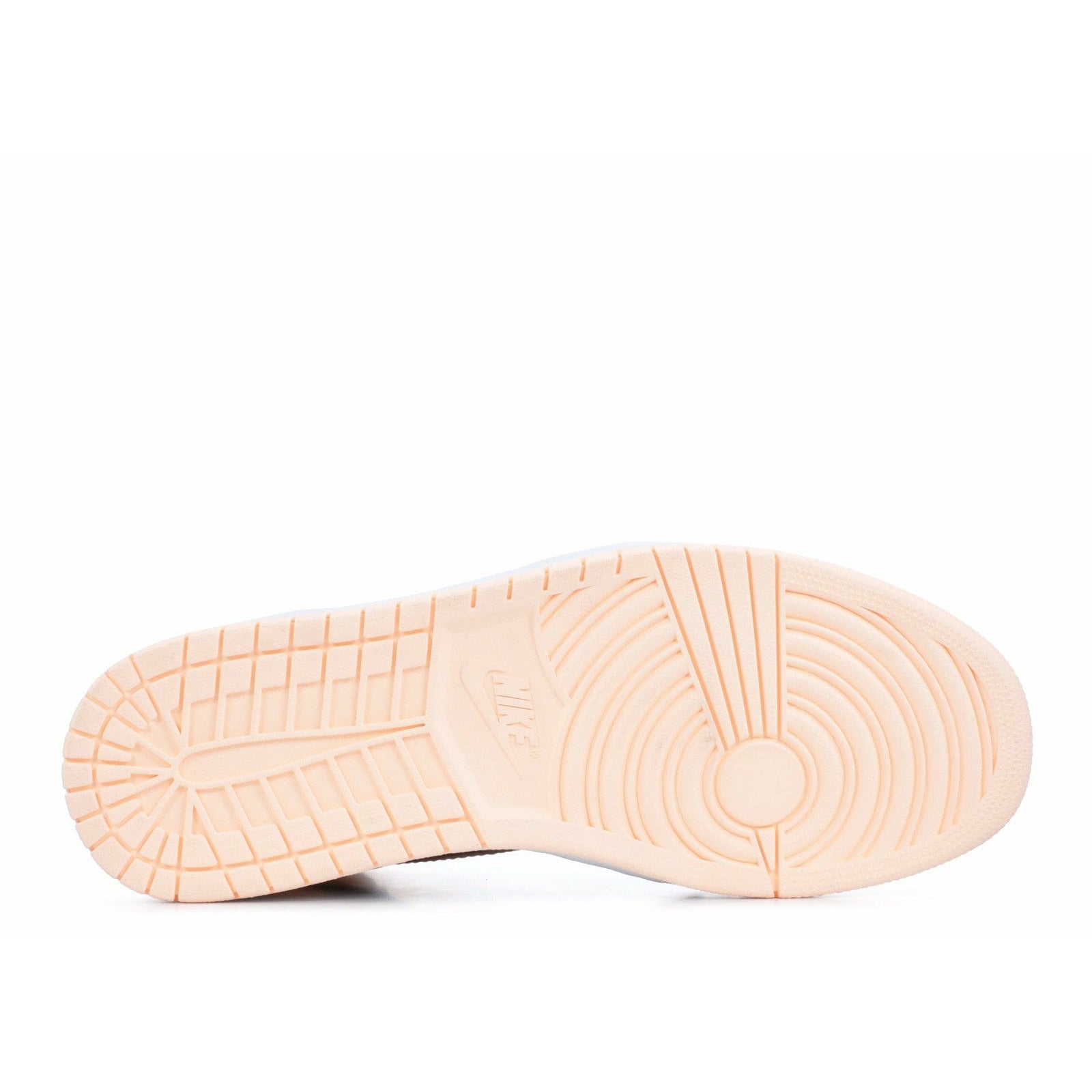 Air Jordan 1 Retro High "Crimson Tint" (2019) | MrSneaker