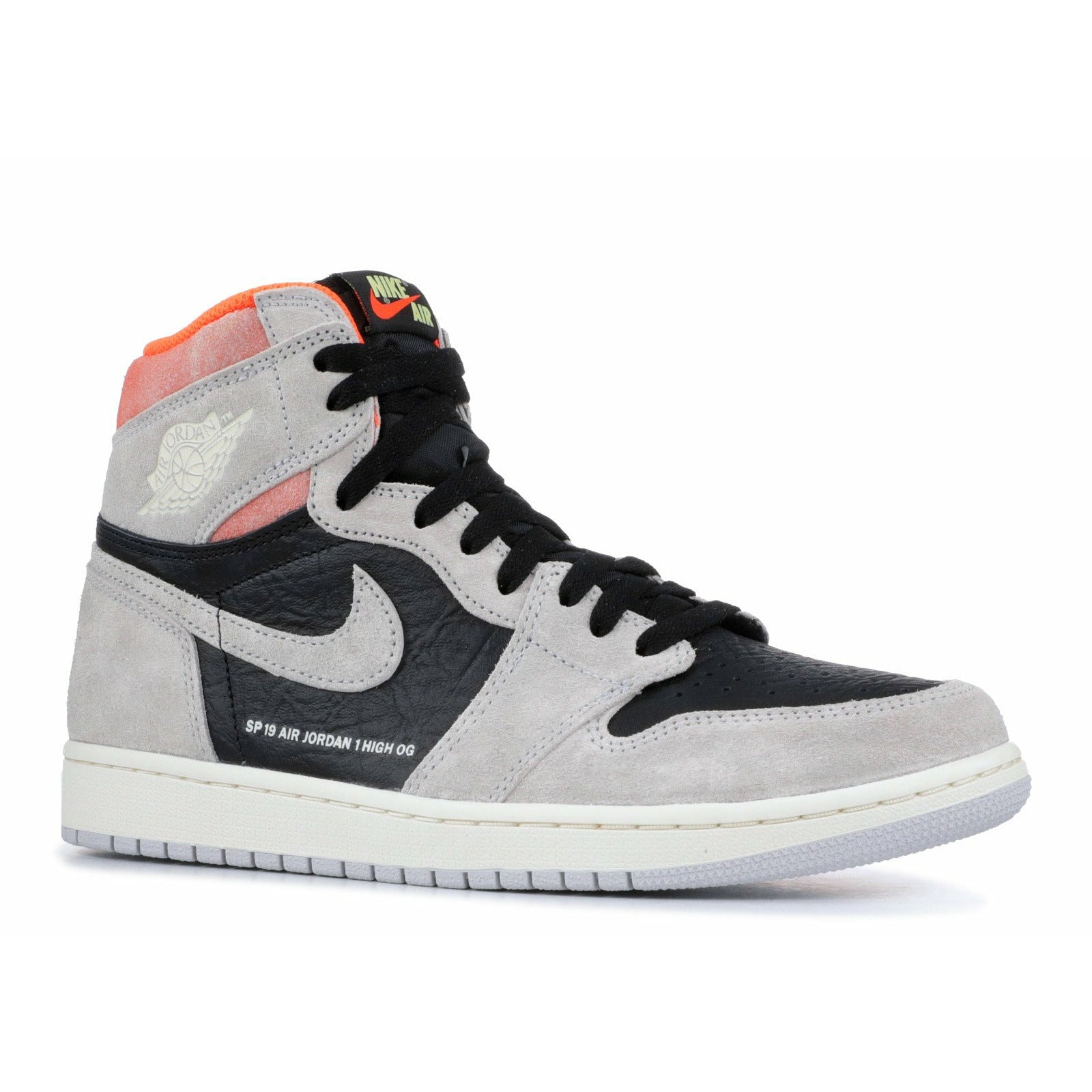 Air Jordan 1 Retro High OG "Hyper Crimson" | MrSneaker