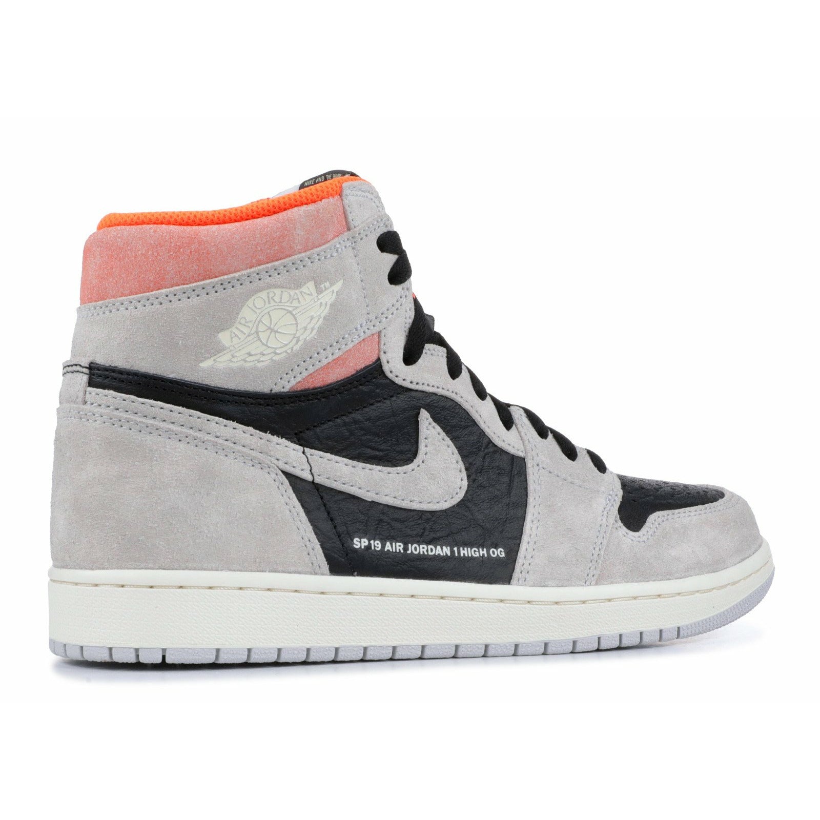 Air Jordan 1 Retro High OG "Hyper Crimson" | MrSneaker