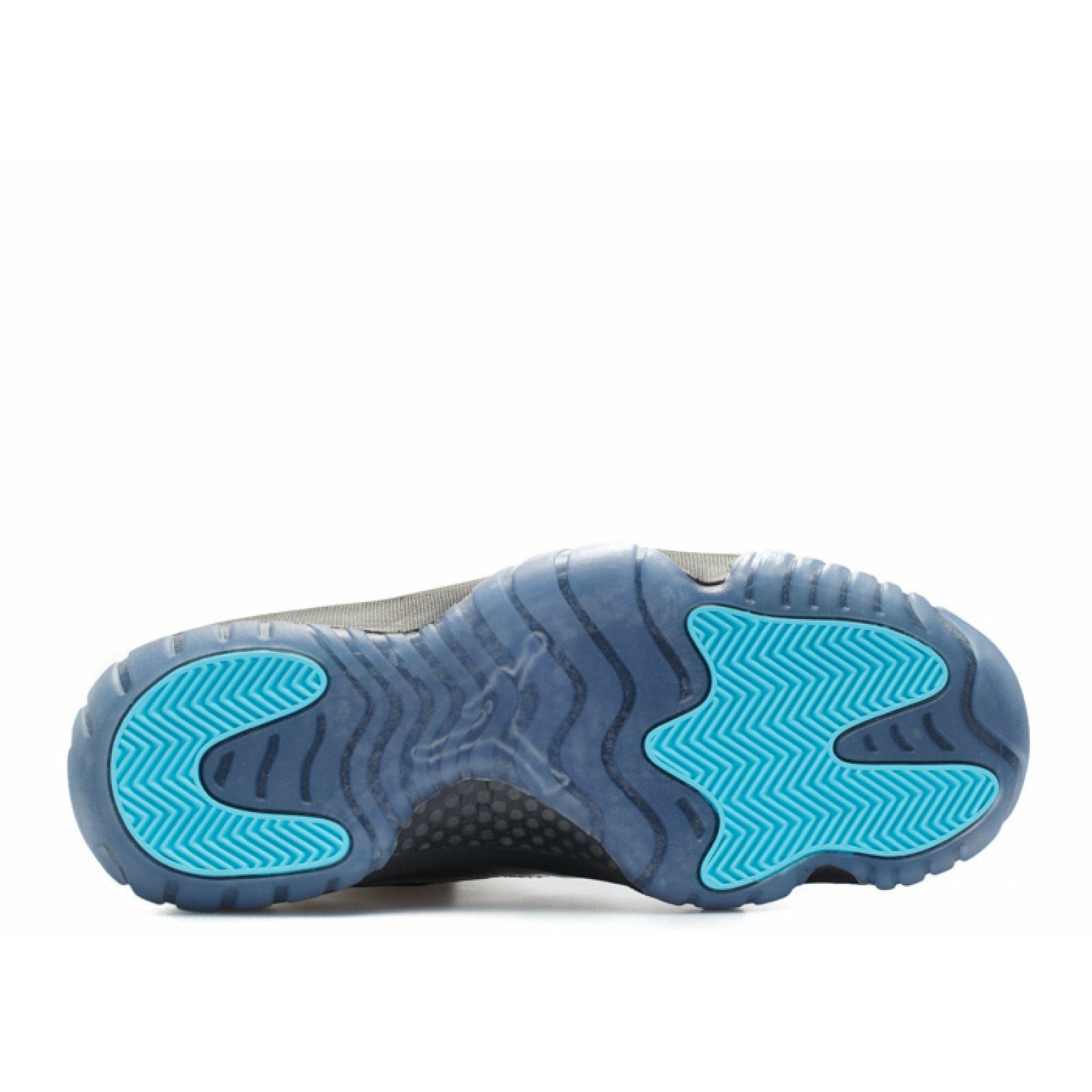 Air Jordan 11 Retro "Gamma Blue" (2013) | MrSneaker