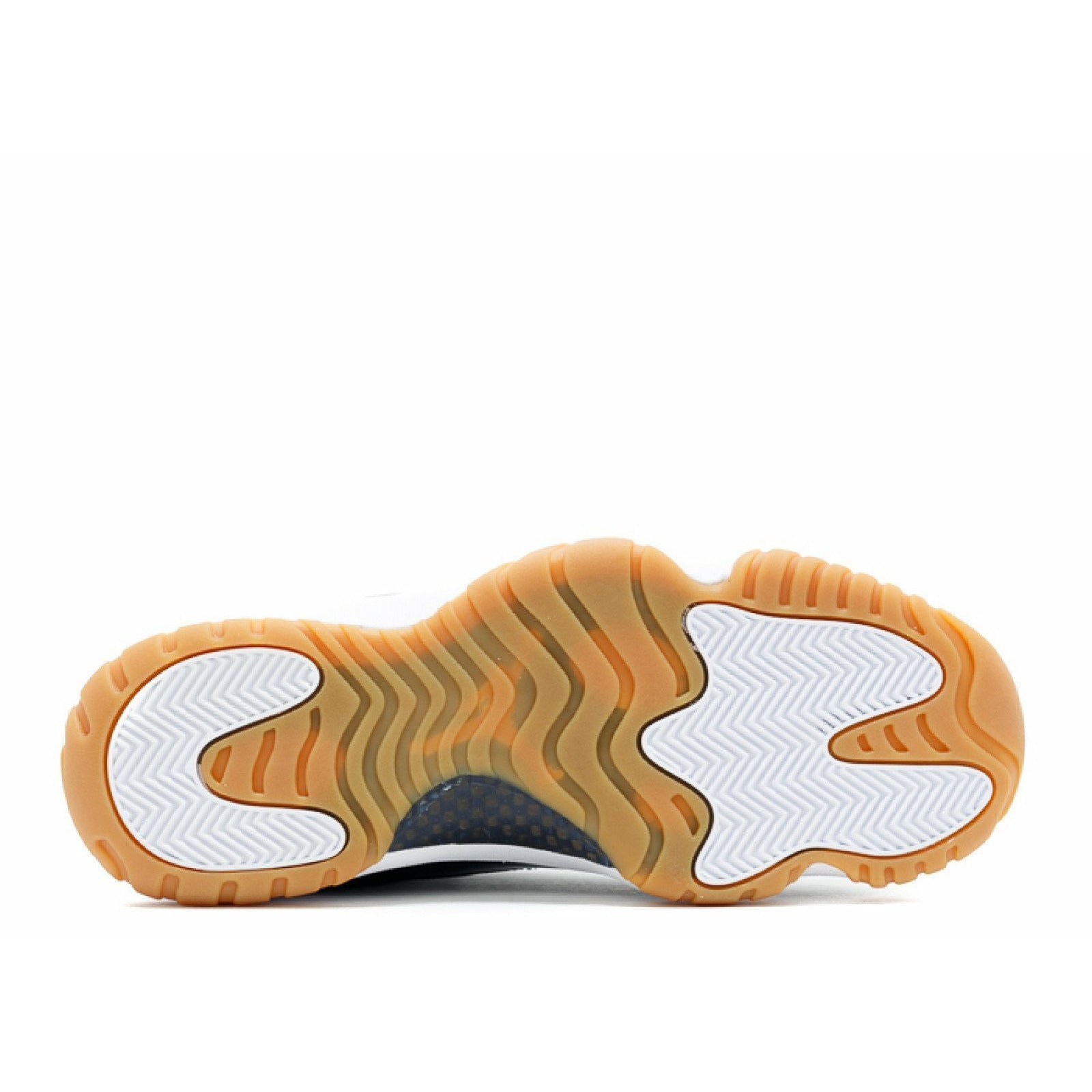 Air Jordan 11 Retro Low "Navy Gum" | MrSneaker