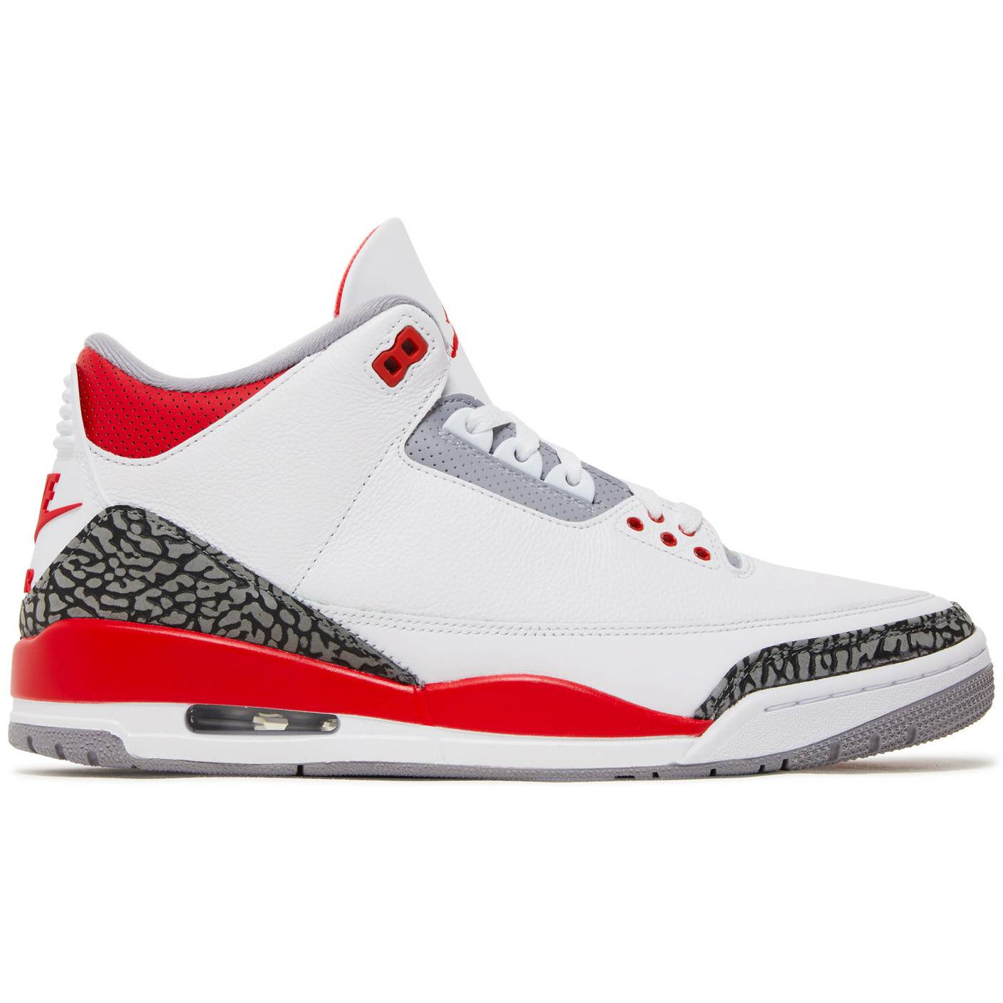 Air Jordan 3 Retro "Fire Red" (2022) | MrSneaker