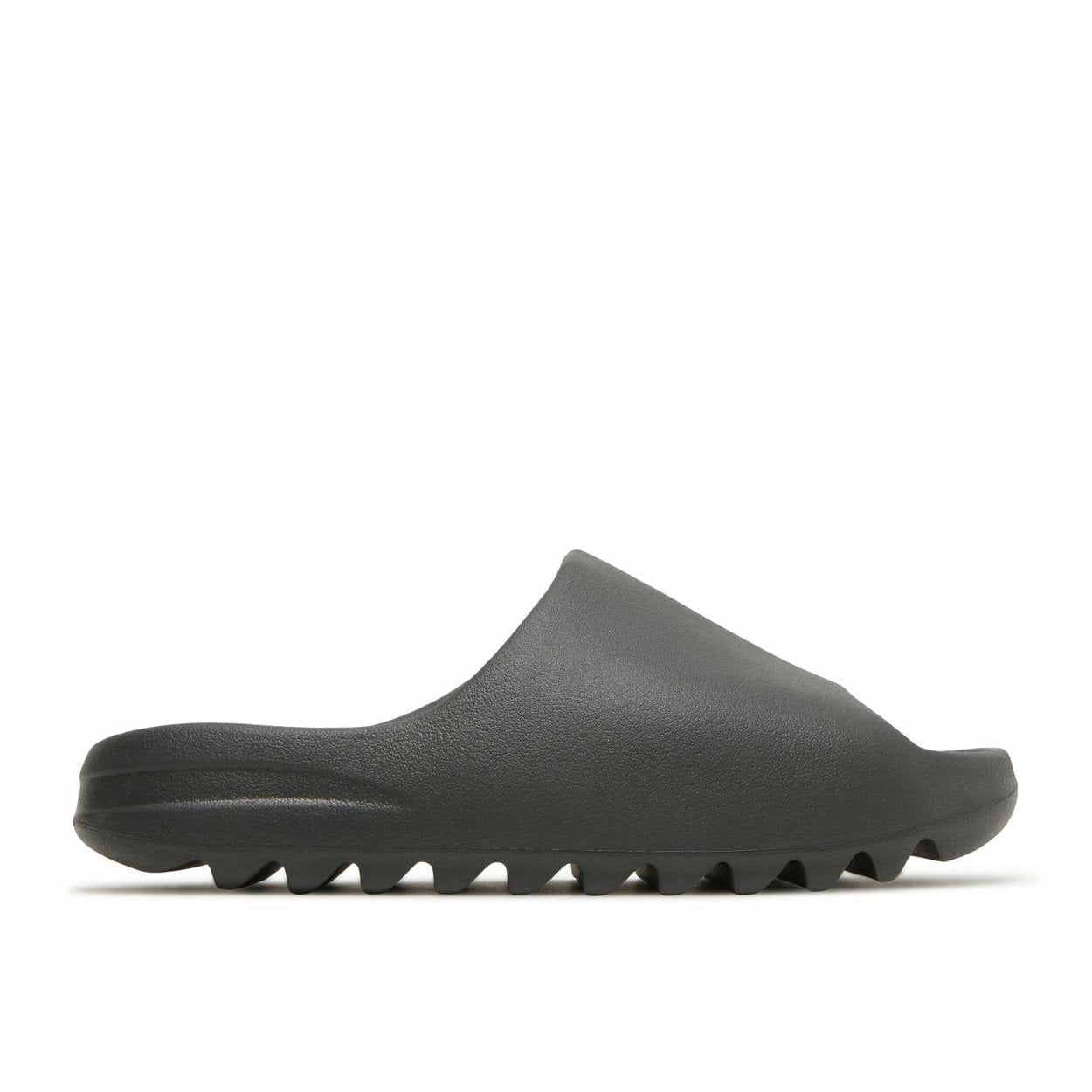 Yeezy Slide "Onyx" (2022) | MrSneaker