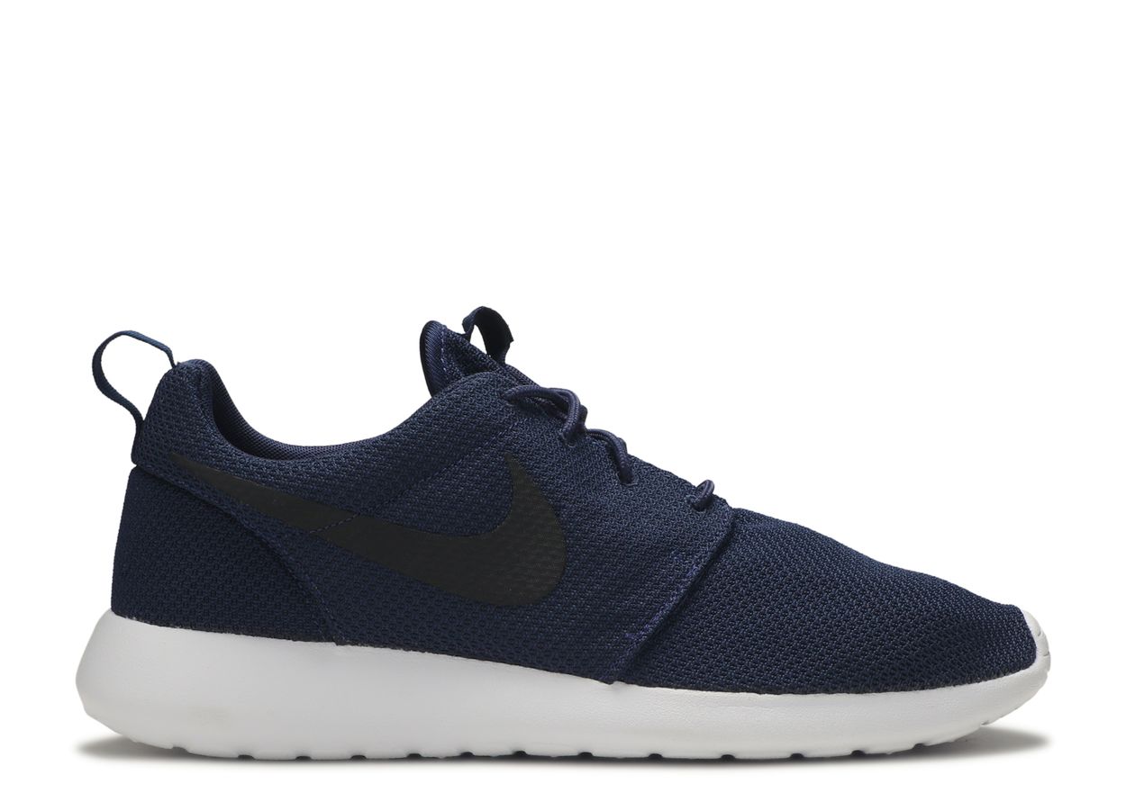 Roshe Run "Midnight Navy" (2015) | MrSneaker