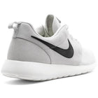 Rosherun Suede | MrSneaker
