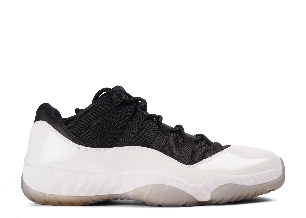 Air Jordan 11 Retro Low "Tuxedo" (2013) | MrSneaker