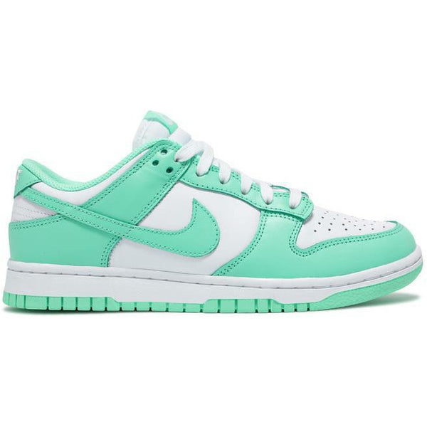 Dunk Low 'Green Glow' (Wmns) (2021)