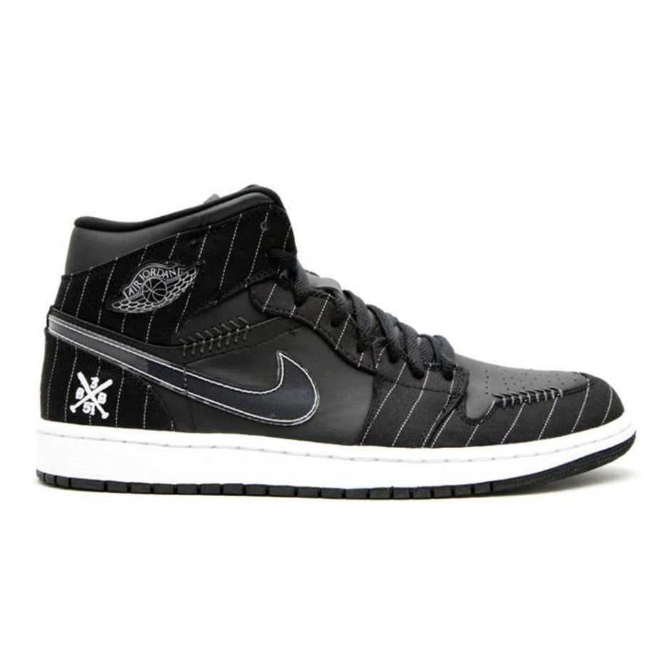 Air Jordan 1 Retro "Barons Away" (2008) | MrSneaker