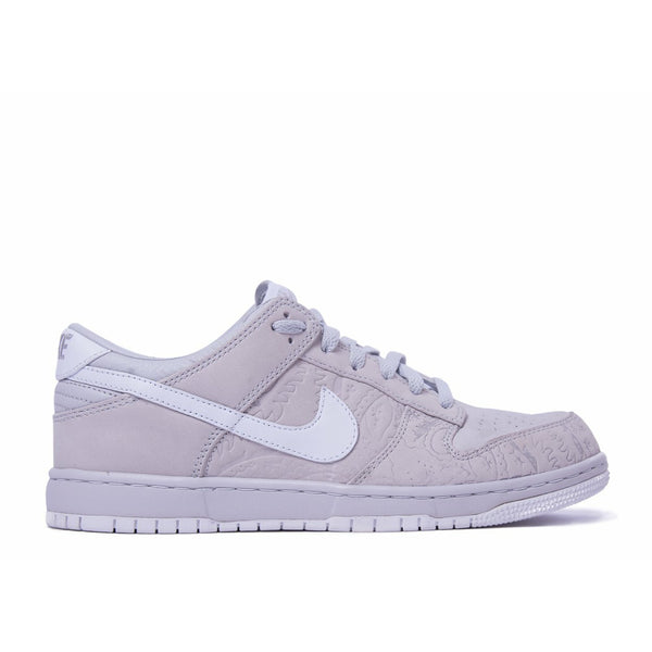 Dunk Low Supreme 'Neutral Grey' (2009)