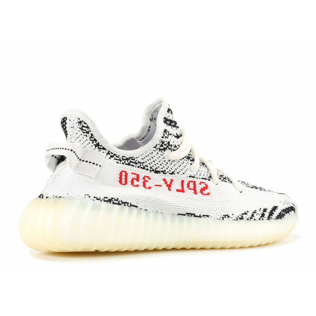 Adidas-Yeezy Boost 350 V2 "Zebra"-Adidas Yeezy Boost 350 V2 "Zebra" Sneakers
Product code: CP9654 Colour: White/Core Black/Red Year of release: 2017
| MrSneaker is Europe's number 1 exclusive sneaker store.
-mrsneaker
