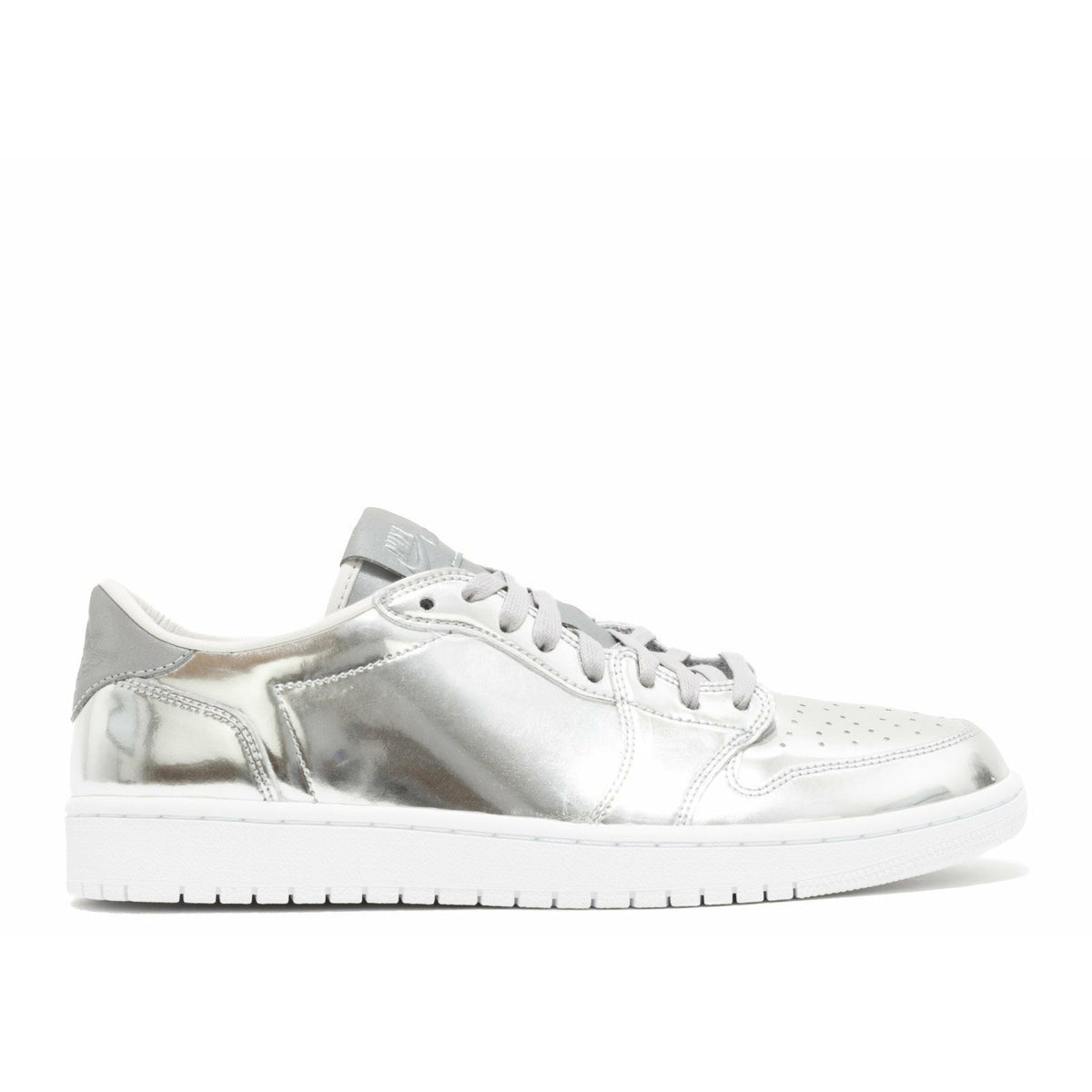 Air Jordan 1 Retro Low Pinnacle "Metallic Silver" | MrSneaker