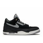 Air Jordan 3 Retro Tinker Hatfield "Black Cement" (2019) | MrSneaker