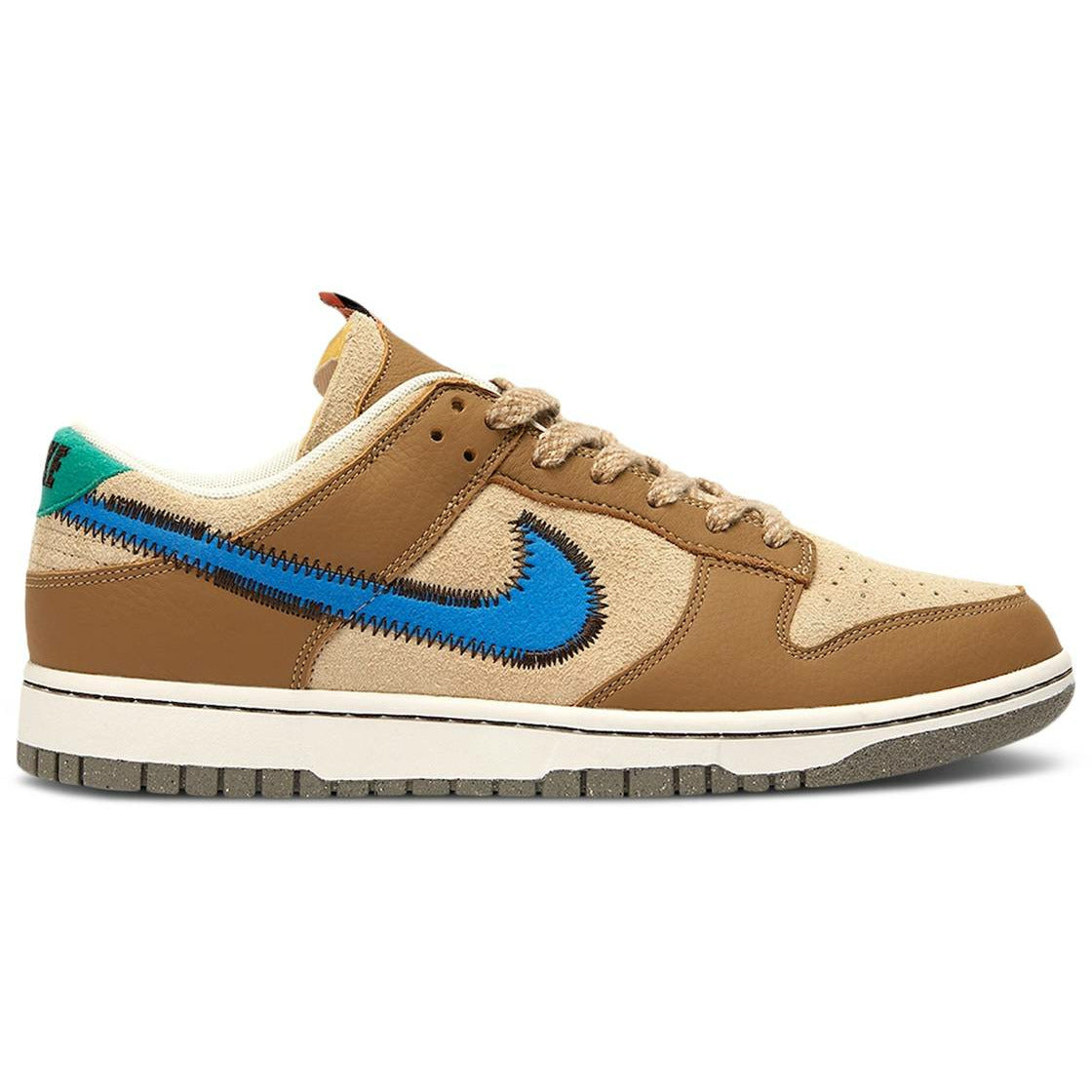 Size X Dunk Low Dark Driftwood (2022) | MrSneaker